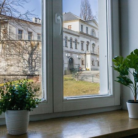 Apartament Na Granicy / Apartment On The Border Цешин Екстер'єр фото