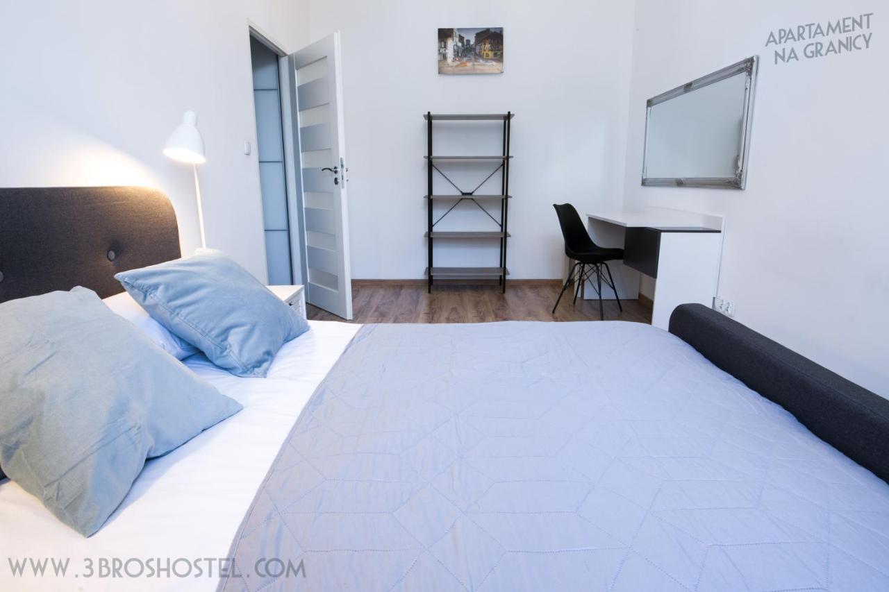 Apartament Na Granicy / Apartment On The Border Цешин Екстер'єр фото